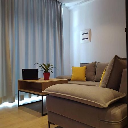 Apartament Stefani Sarandë Exterior foto